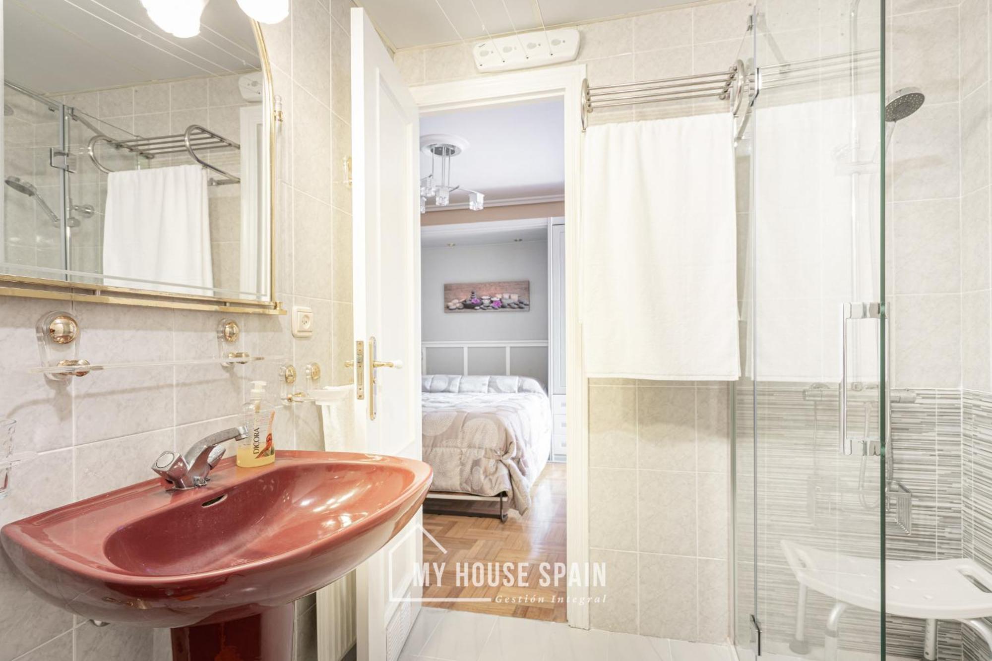 Myhousespain - Amplio Apartamento Con Vistas En Pleno Centro ヒホン エクステリア 写真