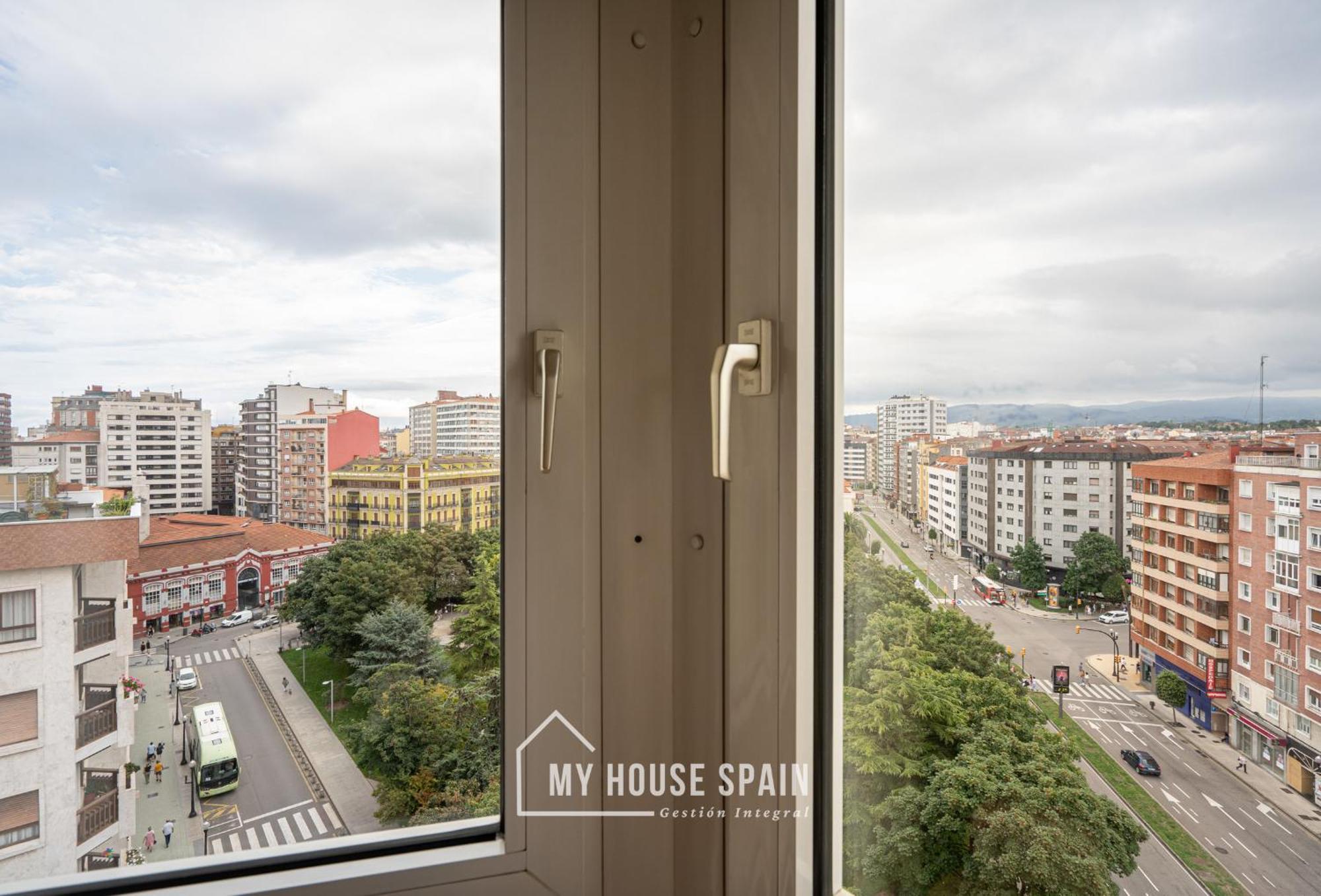 Myhousespain - Amplio Apartamento Con Vistas En Pleno Centro ヒホン エクステリア 写真